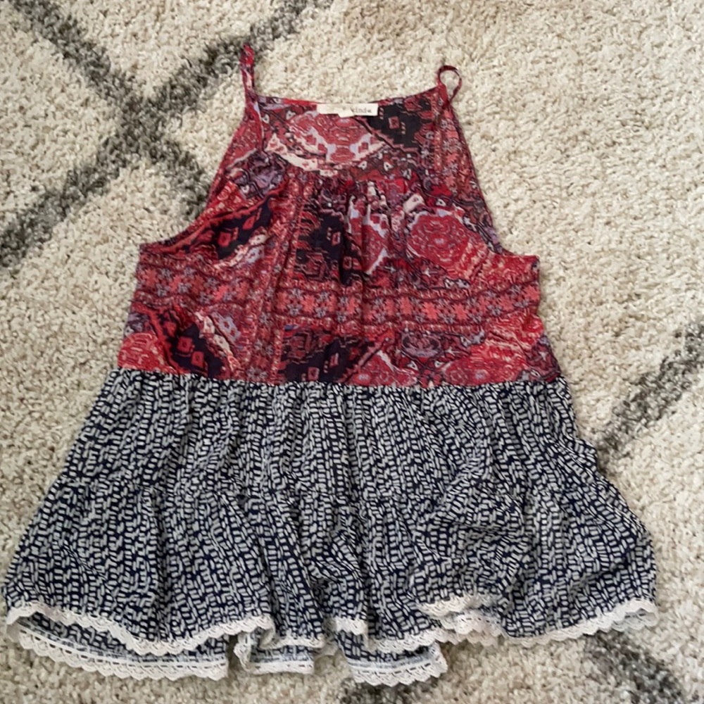 Small pattern tank top